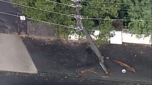 Fallen powerline on Punt Road, Melbourne causes traffic delays