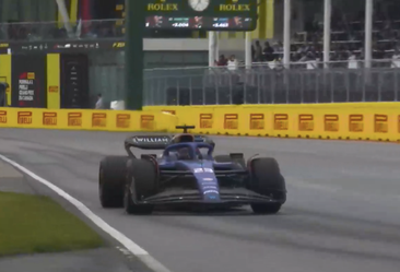 Albon commits to Williams