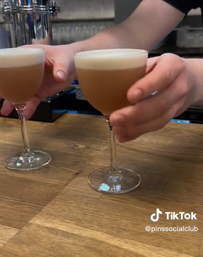 Bartender shares best techniques for serving drinks to customers