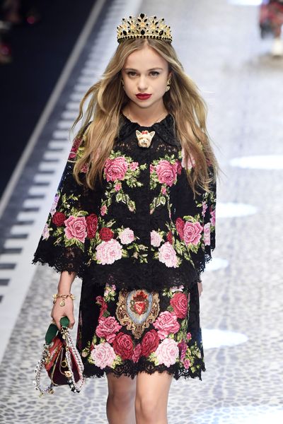 Lady Amelia Windsor walks the runway at the Dolce &amp; Gabbana show during Milan Fashion Week Fall/Winter 2017/18 on February 26, 2017.