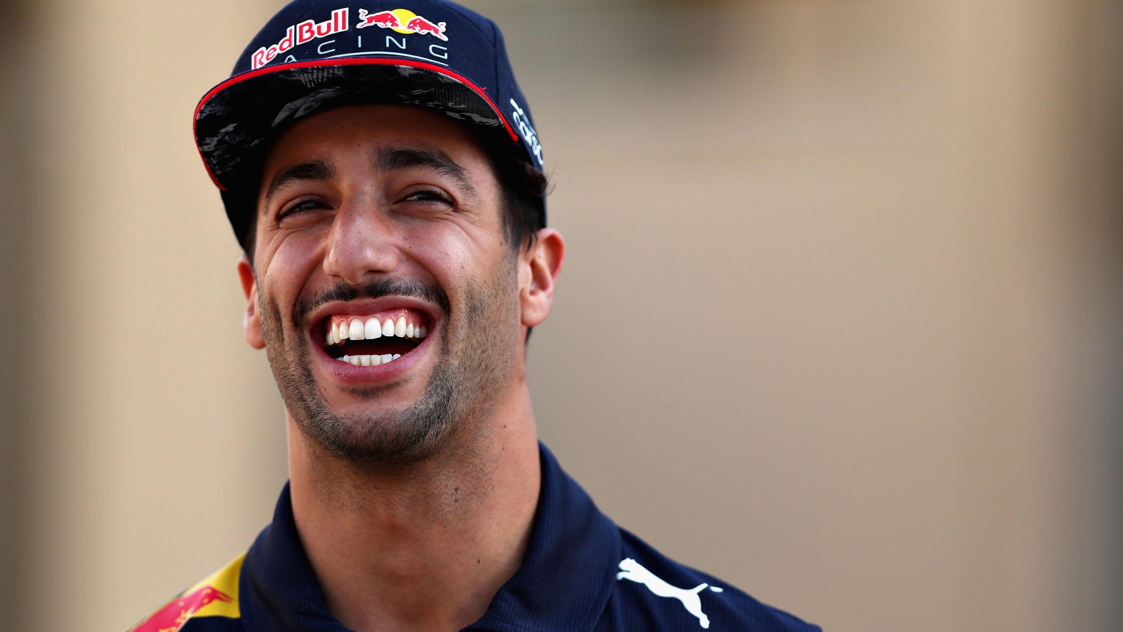 Daniel Ricciardo's three words of advice to Australia's Formula 1 newcomer Oscar Piastri