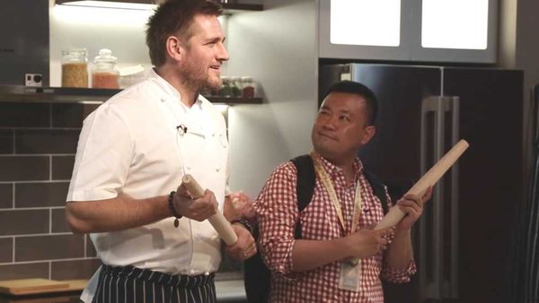 Chef Curtis Stone pranks Madame Tussauds visitors. Video/Image: Madame Tussauds Sydney