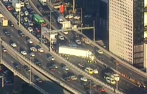 Motorists experienced severe delays as a result of the crash this morning. (9NEWS)