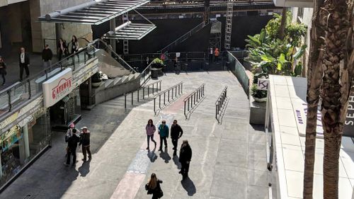 Tinseltown is gearing up to mark the Oscar’s 90th year – but for an event that typically draws huge crowds, Hollywood Boulevard is looking comparatively empty. (9NEWS/Ehsan Knopf)
