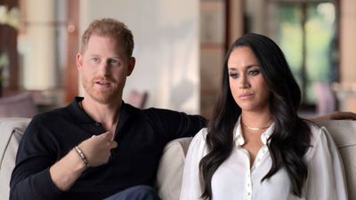 Meghan says the Queen and Charles suggested she write to her father 