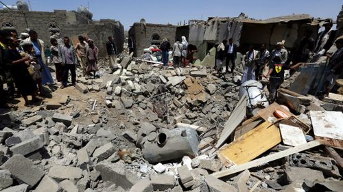 Planeloads of foreign nationals flown out of war-torn Yemen