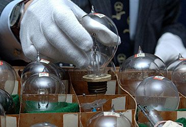 When did Thomas Edison first patent his incandescent light bulb?