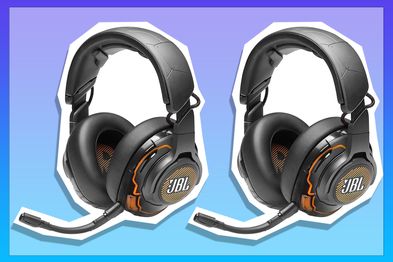 9PR: JBL Quantum ONE gaming headphones