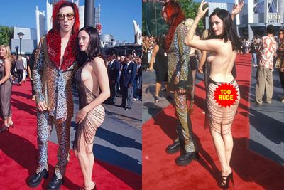 Playing beaded handbag to then-boyfriend Marilyn Manson, Rose McGowan's barely-there body bling is still one of the most controversial erm, get-ups of all time... sixteen years after her nudie rudie bits graced the red carpet. <br/>