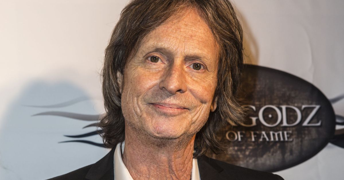 Fleetwood Mac musician Brett Tuggle dies at age 70 after battling