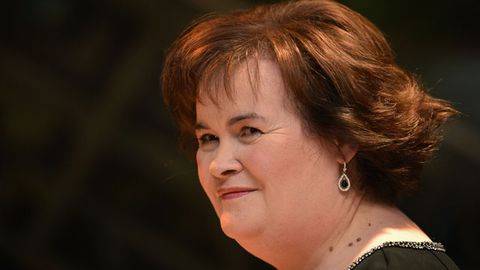 Susan Boyle's 'anal bum party' invite goes viral