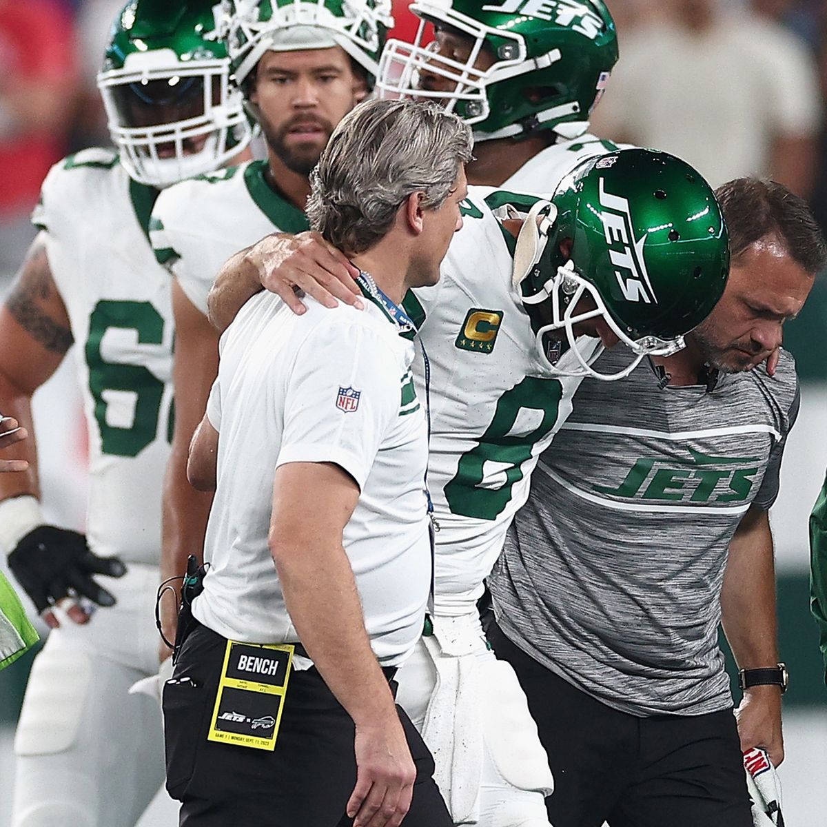 Aaron Rodgers injury during NY Jets vs. Buffalo Bills game at