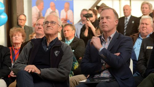 Malcolm Turnbull and Tasmanian premier Will Hodgman at the Liberals' Braddon campaign launch. (AAP)