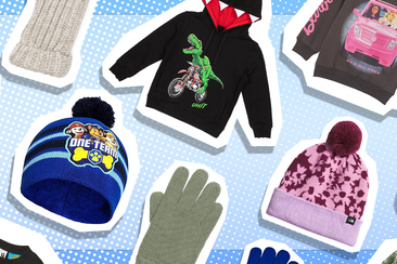 9PR: Kids jumpers, scarves and gloves to get them through winter