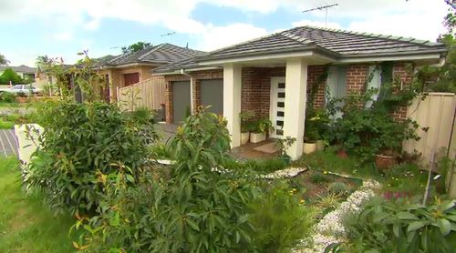 Curries and More was advertised as a takeaway restaurant but was operating from this Sydney home. (A Current Affair)