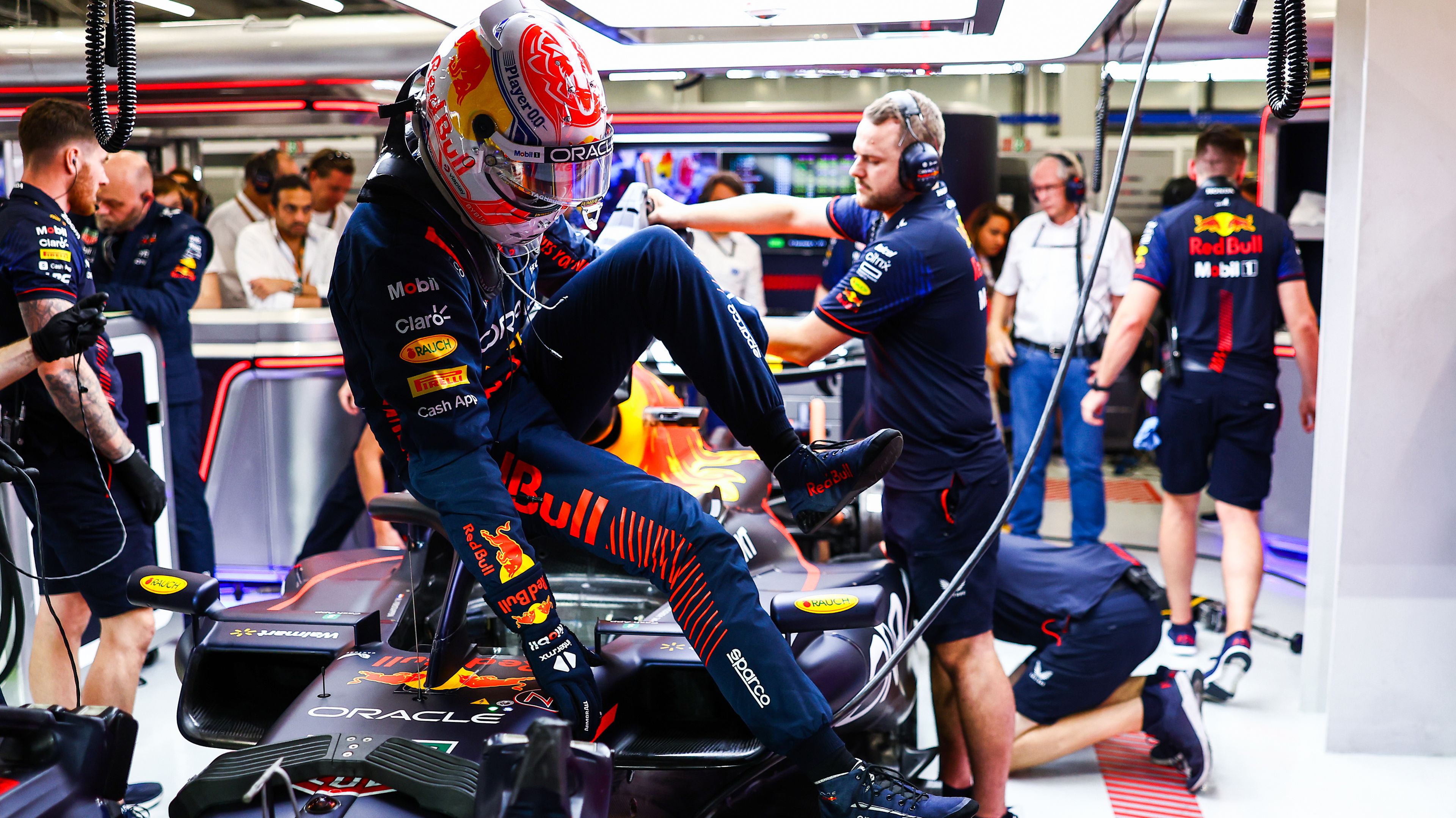 15th placed qualifier Max Verstappen of the Netherlands and Oracle Red Bull Racing climbs from his car in the garage during qualifying ahead of the F1 Grand Prix of Saudi Arabia at Jeddah Corniche Circuit. (Photo by Mark Thompson/Getty Images)