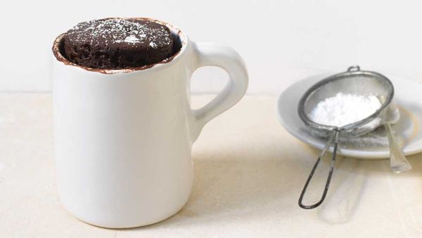 Chocolate cake in a mug