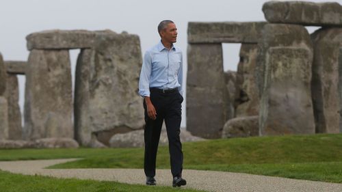 Obama seeks solace at Stonehenge