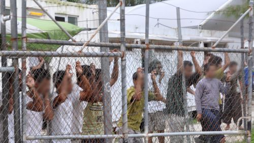 Parts of Manus Island detention centre to be shut 'within weeks'