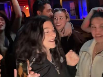 Lorde crashes her own fan event in Sydney