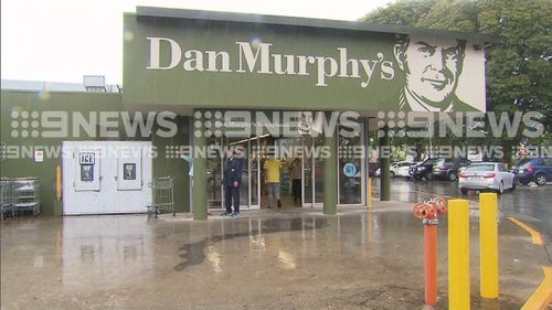 The altercation took place outside Dan Murphy's in Sunnybank. (9NEWS0