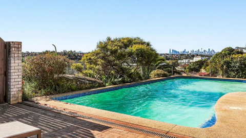 Retro entertainers pad view Sydney sold auction over two million Domain 