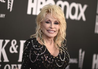 Dolly Parton arrives at the Rock & Roll Hall of Fame Induction Ceremony on Saturday, Nov. 5, 2022, at the Microsoft Theater in Los Angeles. (Photo by Richard Shotwell/Invision/AP)