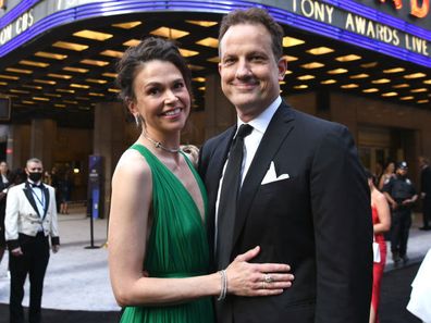 NEW YORK, NEW YORK - JUNE 12: Sutton Foster and Ted Griffin attend the 75th Annual Tony Awards at Radio City Music Hall on June 12, 2022 in New York City. (Photo by Jenny Anderson/Getty Images for Tony Awards Productions )