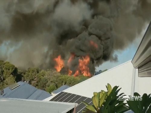 Smoke billowed from the Aveley blaze. (9NEWS)