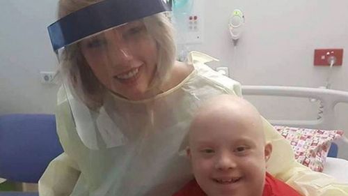Taylor Swift visits some young fans in Lady Cilento Children's hospital (Instagram)