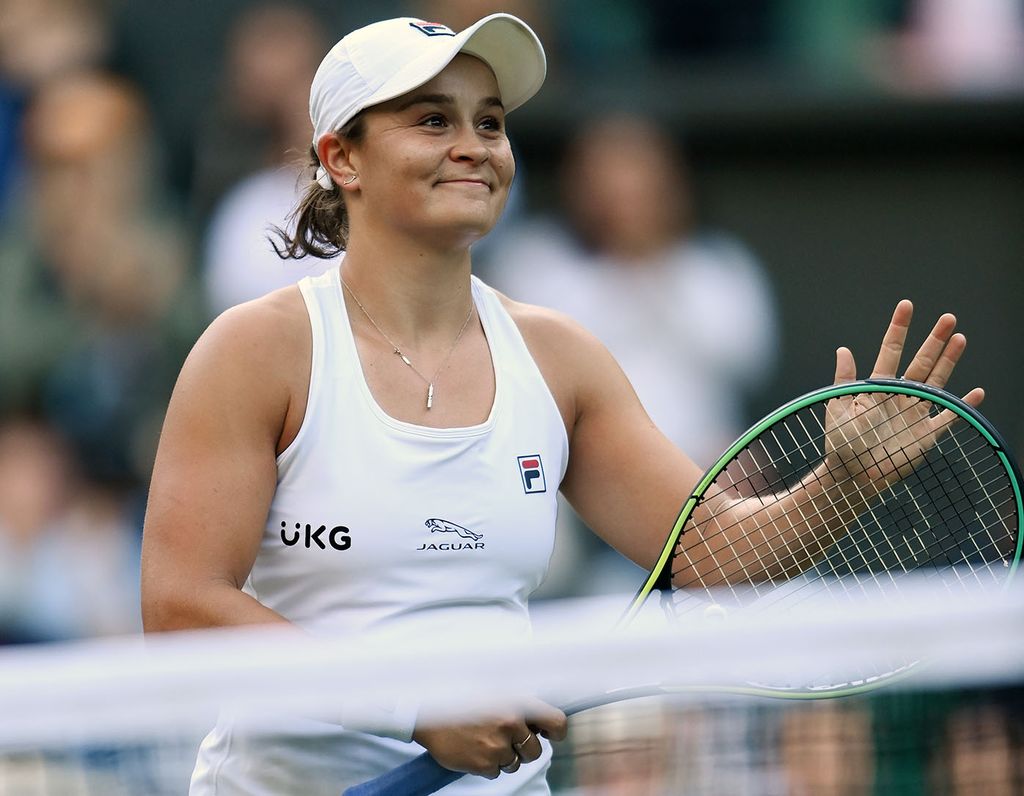 Wimbledon 2021 results  Ash Barty beats Katerina Siniakova in round three,  equals best result at All England Club