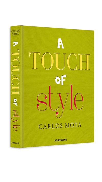 <p>'A Touch of Style' by Carlos Mota</p>