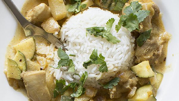 Indian chicken and apple curry with basmati rice