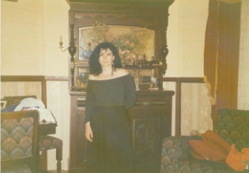 Joanne Teterin was found dead inside a home in Carrington, NSW in 2000