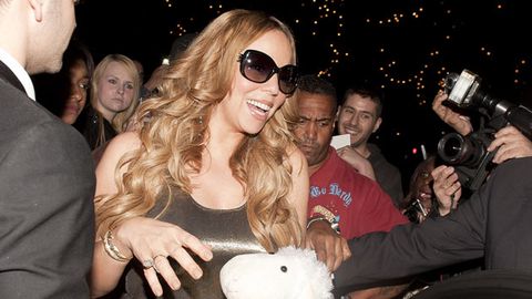 Mariah Carey replaces Jennifer Lopez as a judge on <i>American Idol</i>