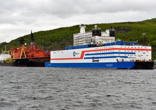 A view of Akademik Lomonosov, a floating nuclear power unit, its hull painted at the Atomflot base. The vessel belongs to a new class of energy sources based on Russian nuclear shipbuilding technologies. 