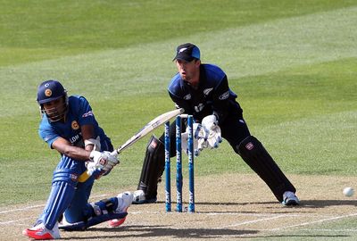 Mahela Jayawardene; Sri Lanka, righthand batsman, HS: 144, Av: 33.49