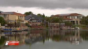 Lakeside residents accused of trespassing with own pontoons 