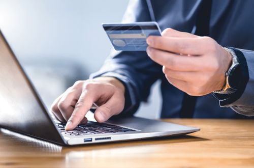 E-mail, truffa sui pagamenti
