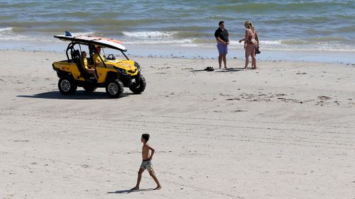 Adelaide Heatwave Beach