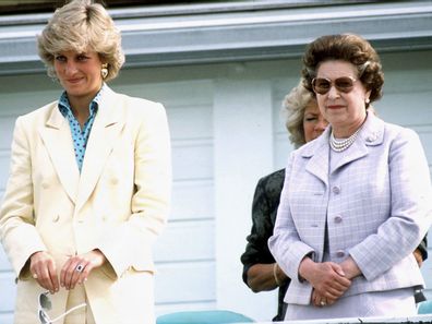 Princess Diana and the Queen, 1987