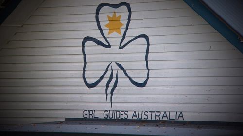 Scott's home in Dorrigo was near a Girl Guides hall.