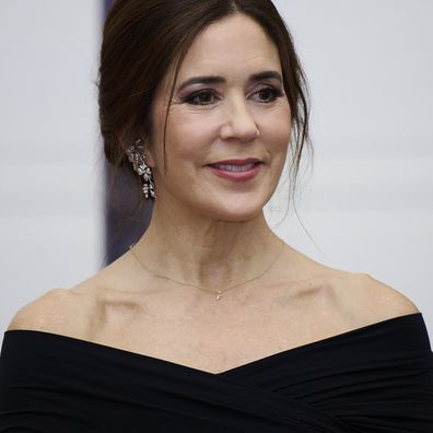 COPENHAGEN, DENMARK - NOVEMBER 07: Crown Princess Mary of Denmark attends the Joaquín Sorolla exhibition - Light in Motion (Luz en Movimiento) and a dinner at the Glyptoteket Museum on November 07, 2023 in Copenhagen, Denmark. (Photo by Carlos Alvarez/Getty Images)