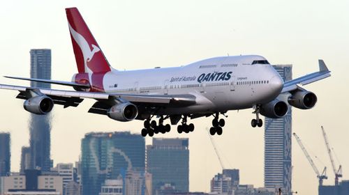 Qantas in crosshairs over chemical spill