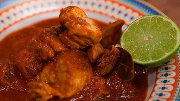 Zoe Bingley-Pullin's mild chicken curry with quinoa recipe