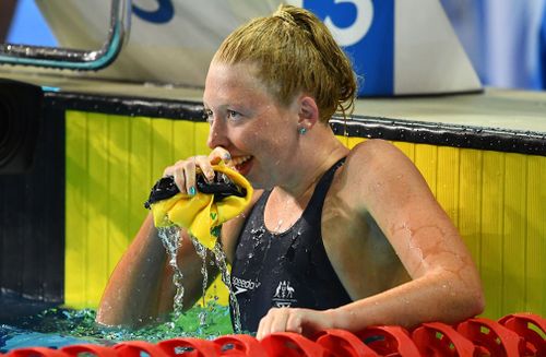 Para-swimmer Lakeisha Patterson won gold in the S9 100m freestyle. (Getty)