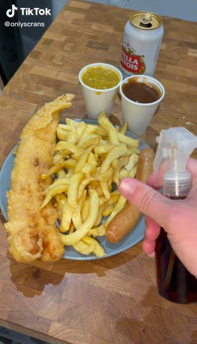 TikToker showcases easy 'fish and chips with vinegar' hack.