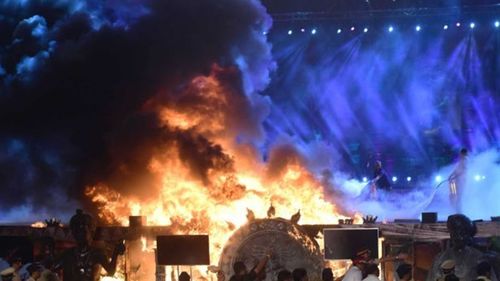 Thousands evacuated after fire engulfs Indian concert stage