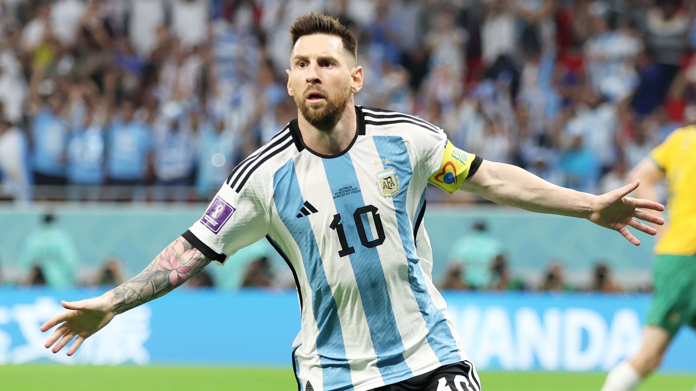 The moment Lionel Messi goaded Socceroos star into brainsnap