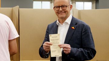 Anthony Albanese votes in the referendum